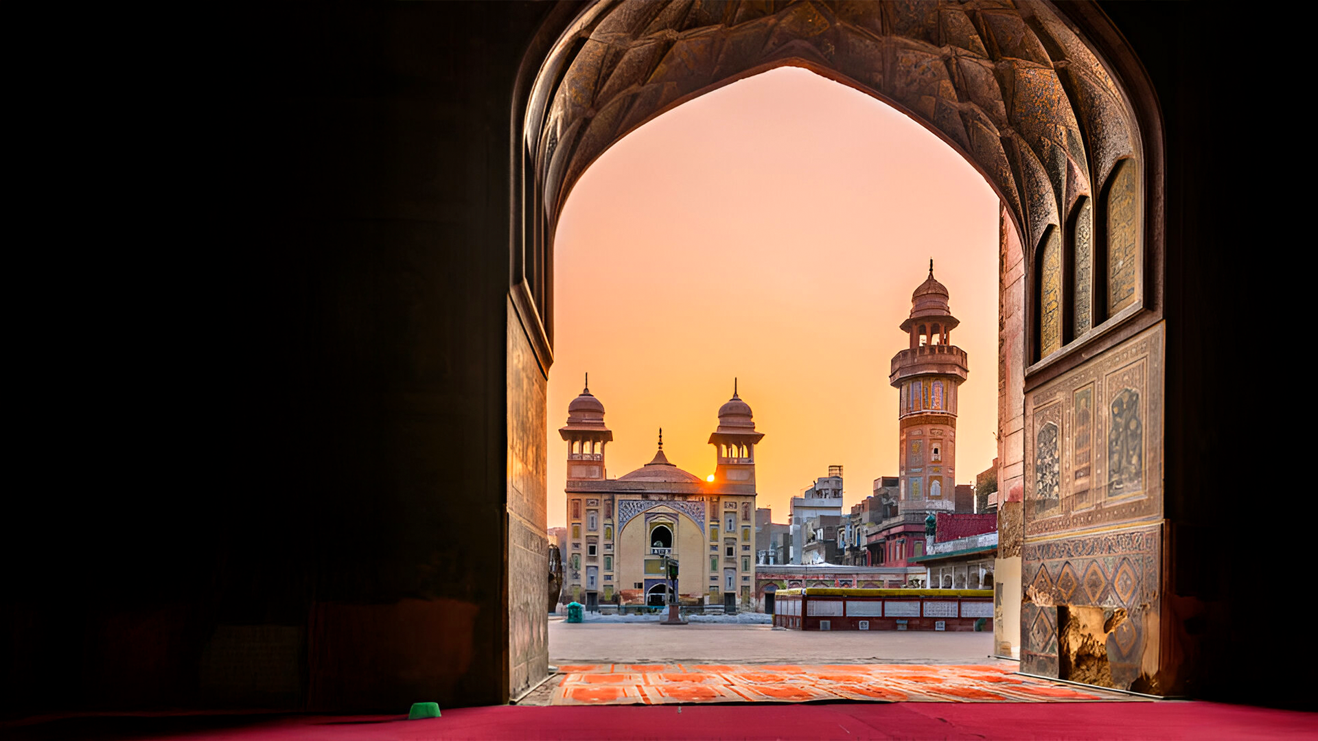 Masjid Wazir Kha
